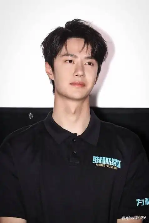 王一博作为顶流艺人,他所受到的关注度是无可估量的