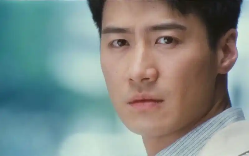 那一年最美的张曼玉遇见最帅的黎明豆瓣88分的经典爱情电影甜蜜蜜