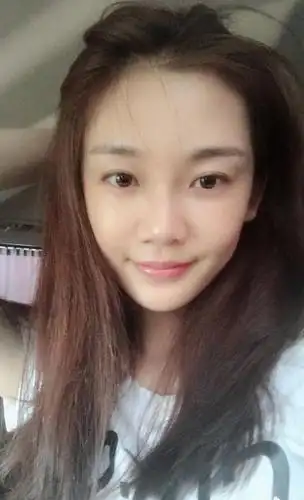 芳华里苗苗的素颜妆为什么很漂亮