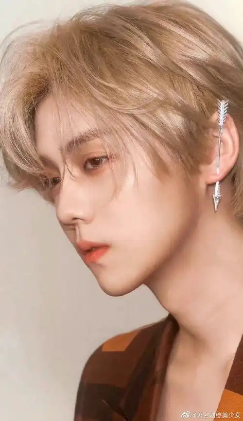 鹿晗修图师#鹿晗的神仙颜值还需要修图?妥妥的生图能扛系列!