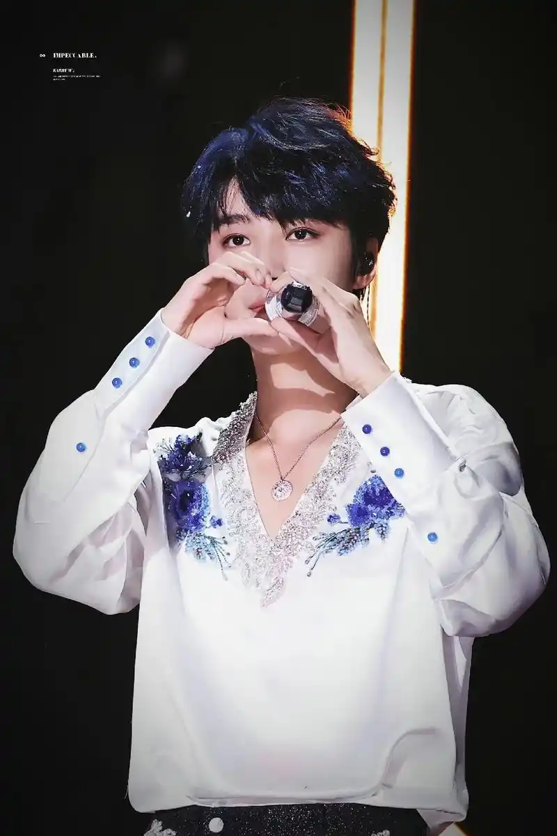 王俊凯.凯凯这十年来非常不容易  一直在坚持做自己  每件事 - 抖音