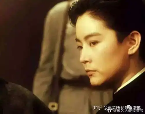 点个关注,侧颜跟林青霞一样完美!