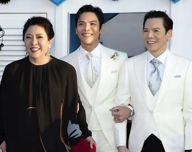 以向华强在香港电影圈的资源和能力,作为他的儿子,向佐想当演员应该是