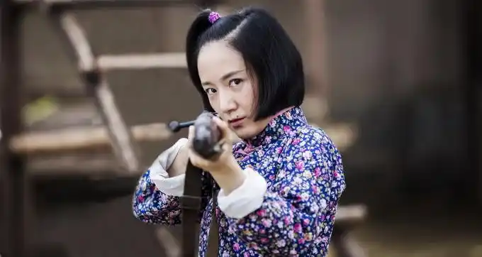 李倩主演抗战剧小妮扛枪在我就是演员中获导师高度赞赏