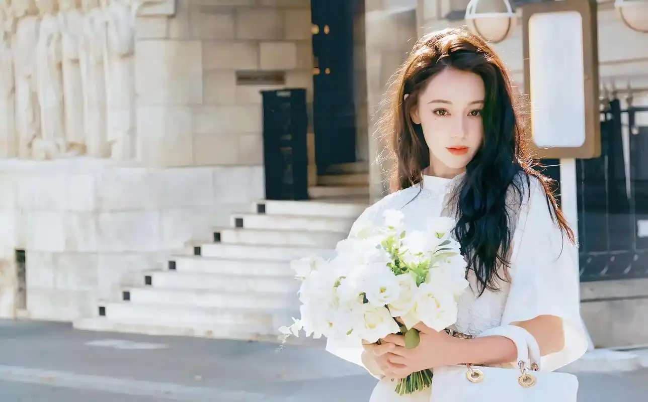 热吧电脑壁纸高清.#迪丽热巴 #迪丽热巴壁纸