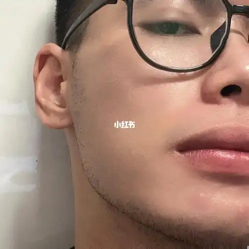 两天没刮胡子的结果