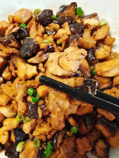 跟着食谱学做饭超级下饭的香菇滑鸡