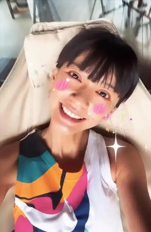 陈意涵临盆在即做脚部美甲惹争议晒正面照双眼皮大得像悲伤蛙