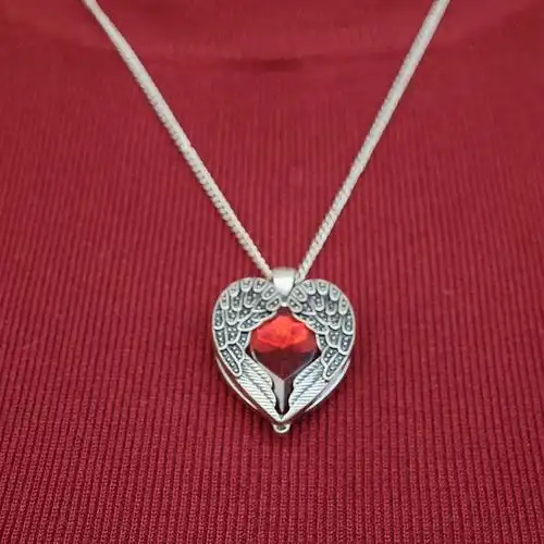 比翼双飞银项链女款红色水晶吊坠时尚爱心项坠显锁骨唯美颈链甜美