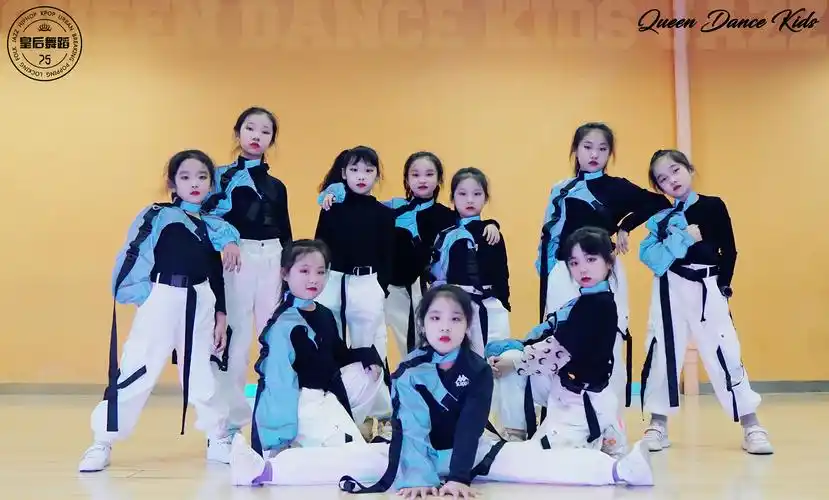 少儿爵士舞视频麻辣甜心郑州舞蹈培训学校皇后舞蹈中原店第一视频