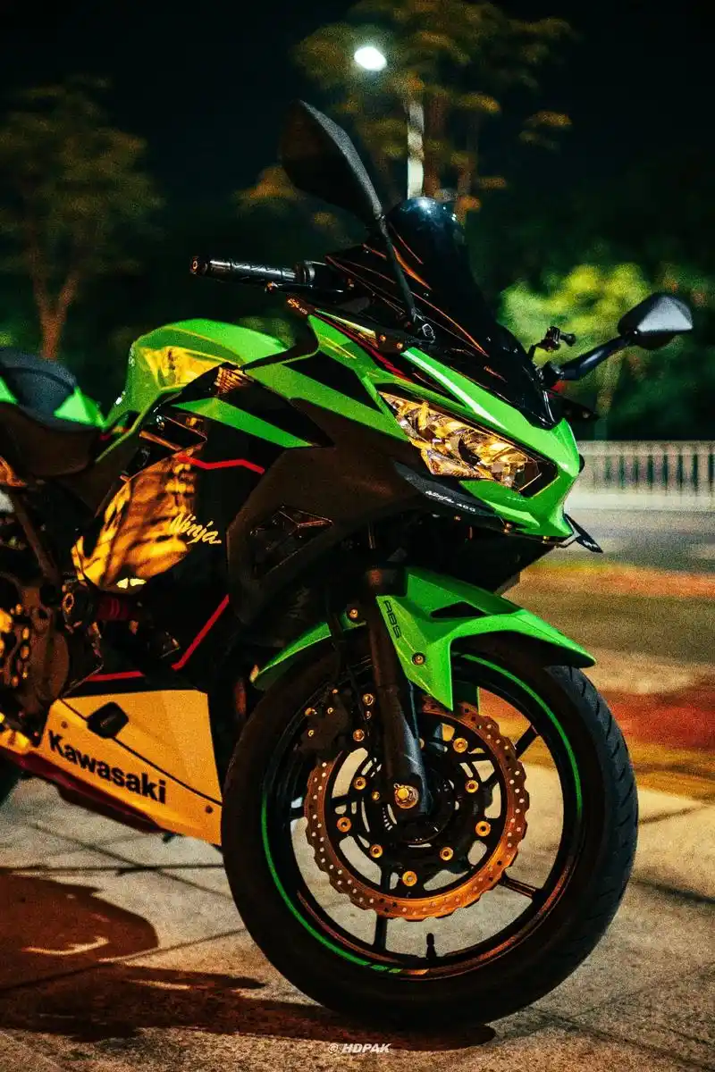川崎忍者400拍摄.#机车#川崎ninja400 #壁纸  - 抖音