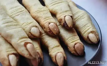 吓人的惊悚甜点你们还会有食欲吗?胆小者请慎入!