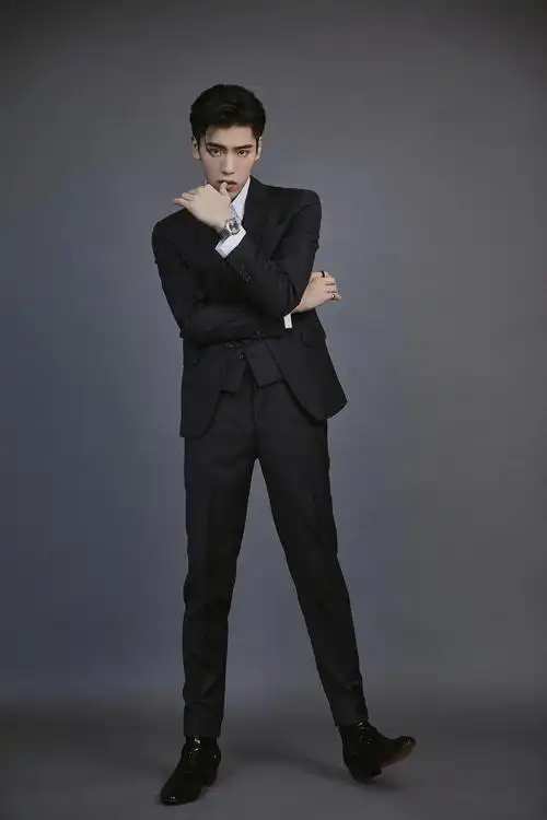 王子异模特身材