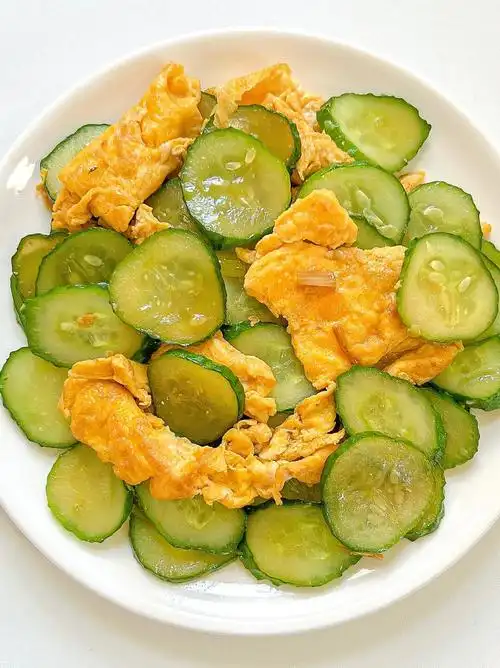 黄瓜炒鸡蛋100道减脂餐100五分钟低脂炒菜