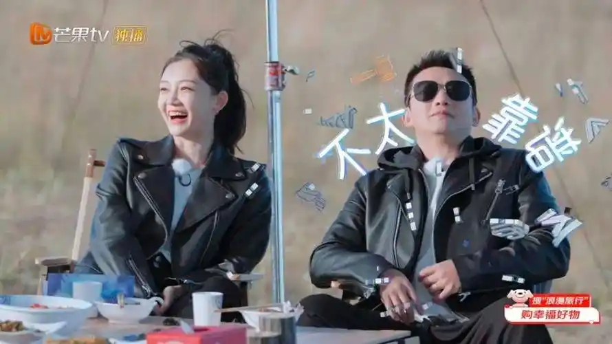 苗苗复出:我不是"无脑娇妻"_冯小刚_何小萍_芳华