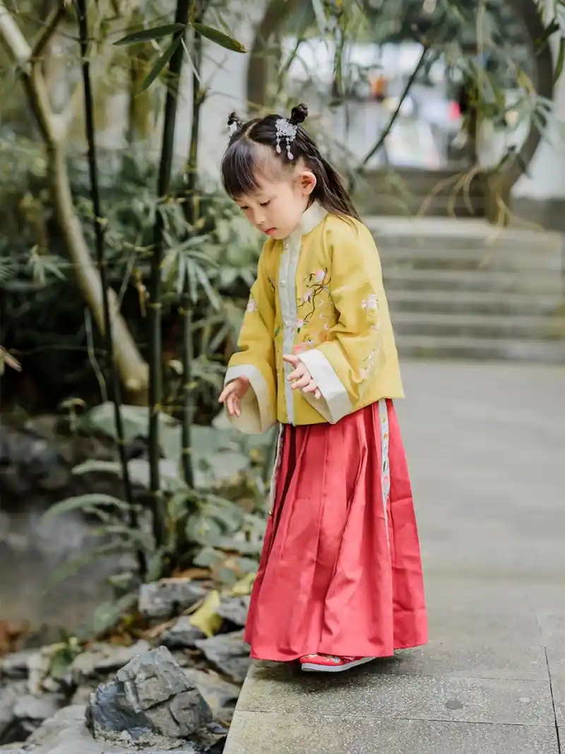 深圳地铁8号线海山站,竟藏了一个苏式园林 94这个"苏式园林"就在