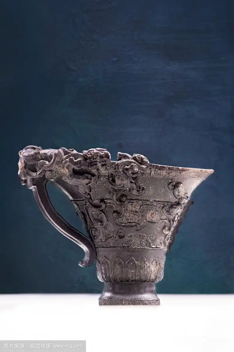 文物夔龙纹犀牛角犀角杯,明代,浙江省博物馆 藏