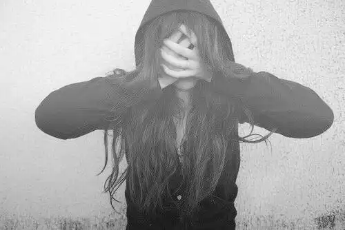 伤感头像女生冷淡图片黑白配