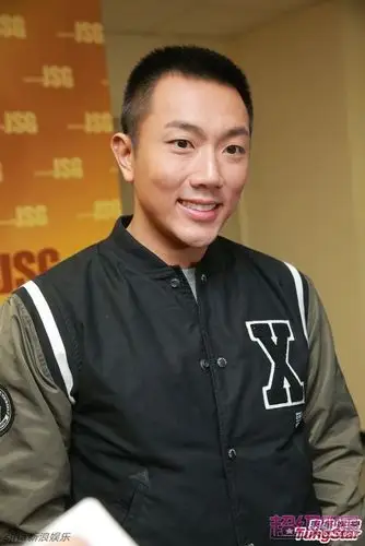 组图:田蕊妮替丈夫澄清 刘浩龙拒卷入骂战