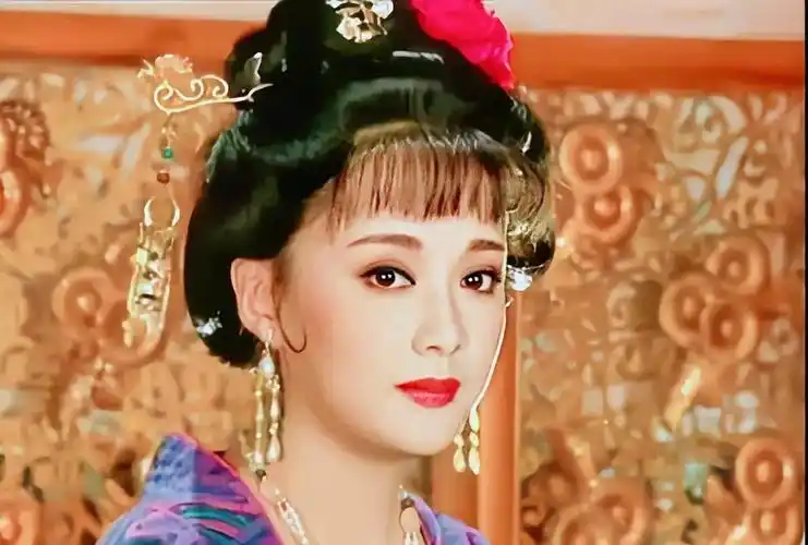 盘点刘晓庆《武则天》从演员颜值到服化道 全方位动人心魄的美