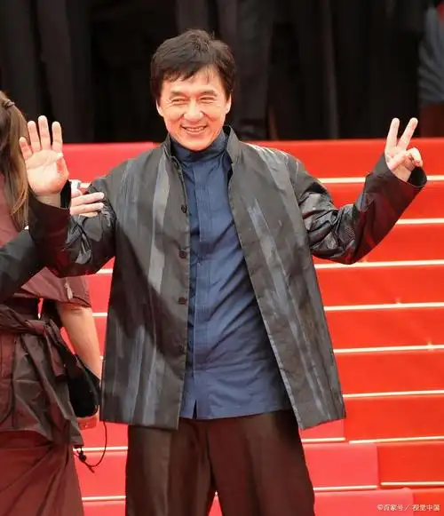 震撼票房!90年代香港电影巨星大pk,成龙李连杰谁才是票房之王?