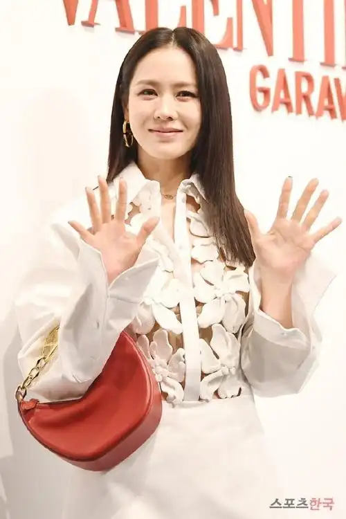 #孙艺珍新闻图#