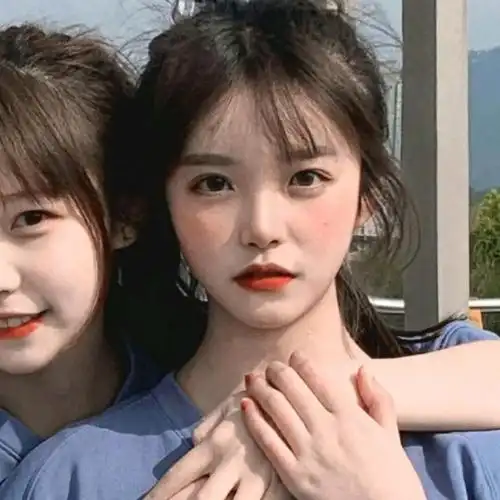 夏日闺蜜头像青春温柔气质 女生夏季小清新头像精选,女生头像图片-回