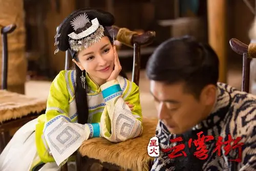 杨若兮,张桐主演电视剧《星火云雾街》发布会及剧照图集