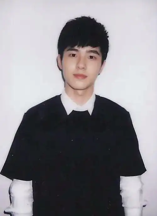 刘昊然的成名之路,和他背后最重要的男人_腾讯新闻