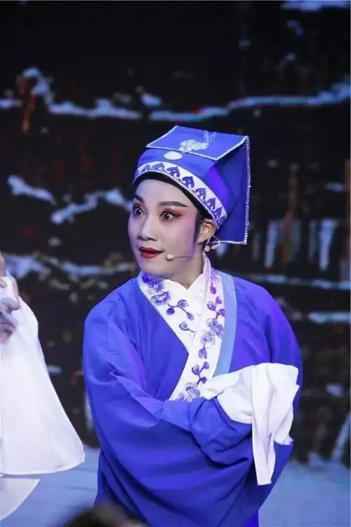 林雪亚生日快乐