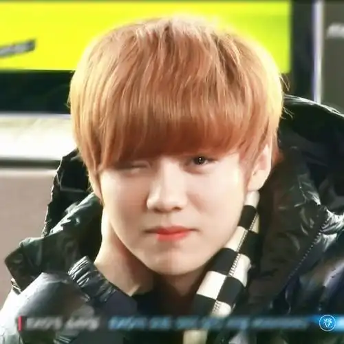 歌手鹿晗#lh#每日鹿晗#嘿嘿早,糯米宝宝真可爱,来接受鹿子的win吧