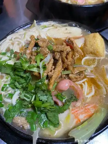 连王一博都爱吃的砂锅是啥样?