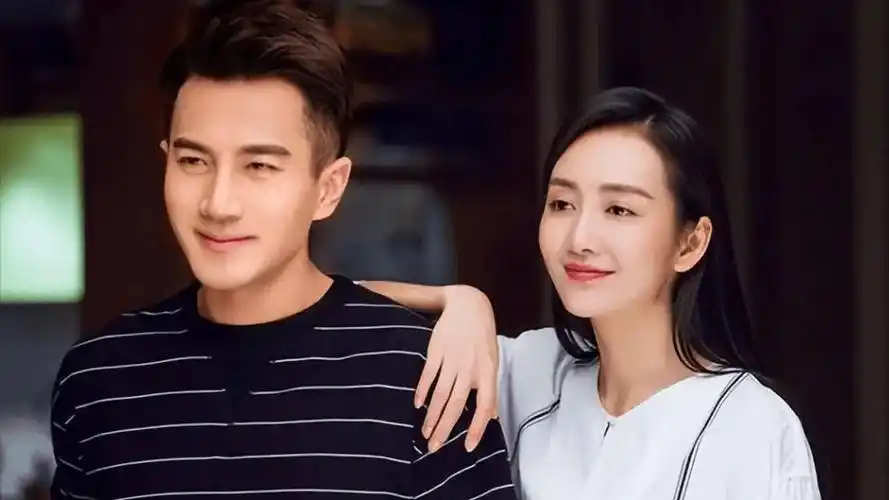 两人在娱乐圈中的纠葛颇多,尤其是王鸥与刘恺威的"夜光剧本"事件被