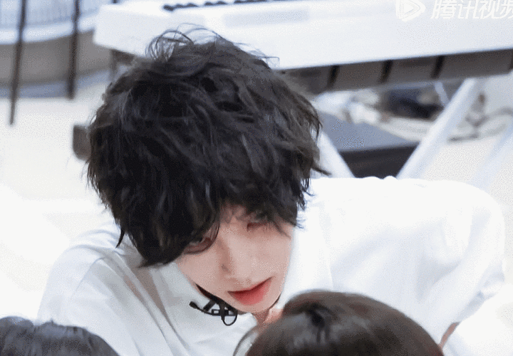 华晨宇(动图) - 堆糖,美图壁纸兴趣社区