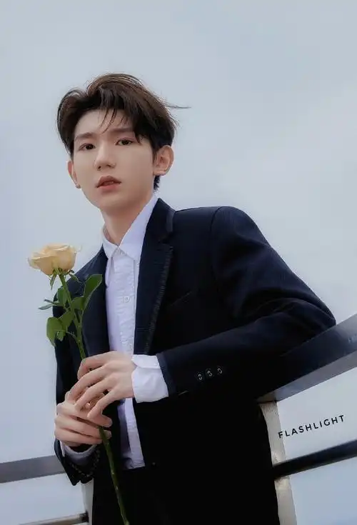 0001#与王源十年璀璨共往#@tfboys-王源