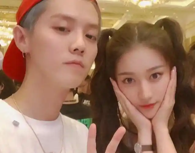 才知道为何鹿晗和关晓彤能挺过七年之痒原来高攀的不是她