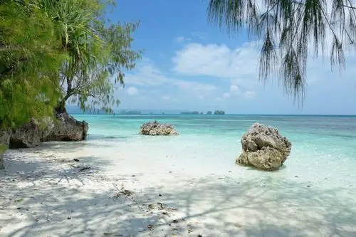 帕劳的海洋和沙滩风景图片 - 第10张