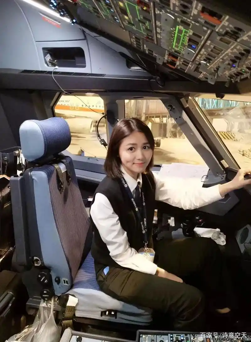 飒!中国最美女机长,帅气,威武,让男人汗颜