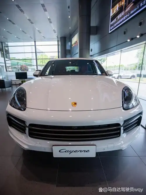 保时捷cayenne铂金 #豪车 #全dou是靓车 #全dou是好车 #跑车 #值得