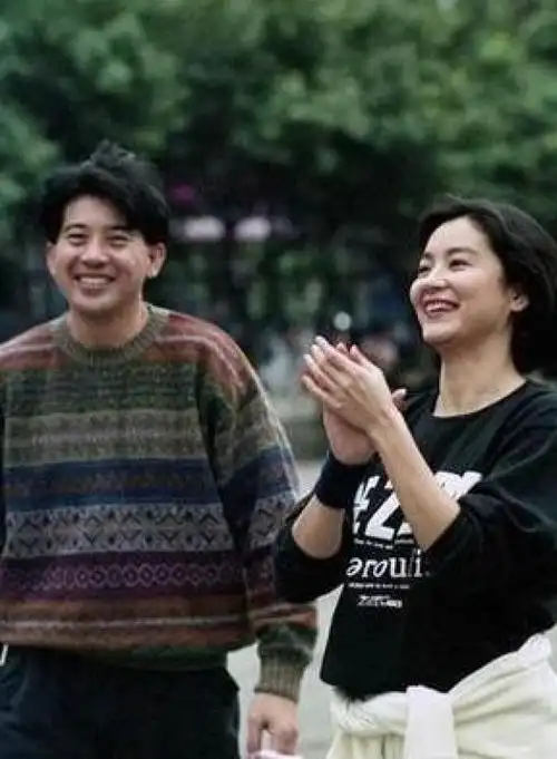 林青霞密婚秦汉?男方回应:那传言是别有目的