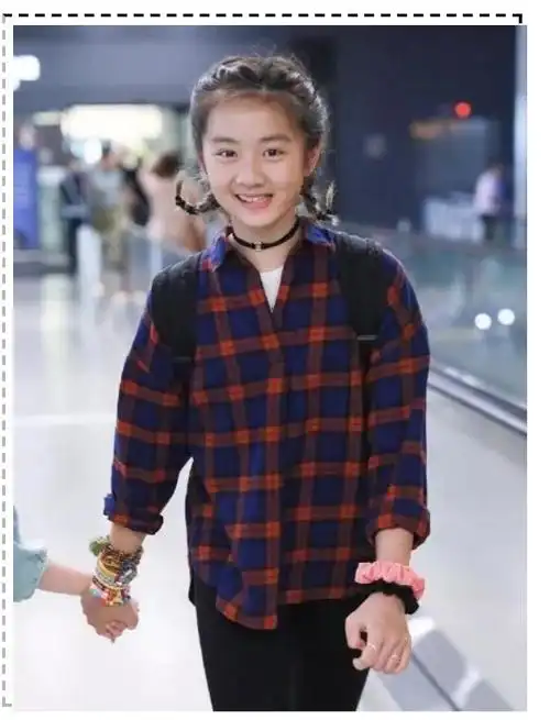 黄多多蝎尾辫# #黄多多发色# #黄多多身高# #黄多多妆容#等等不尽其