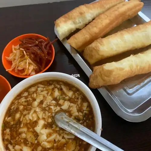 北方人早点标配之老豆腐油条永远滴神