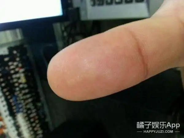 超准!大拇指有"佛眼"纹不简单!快看看你有没?