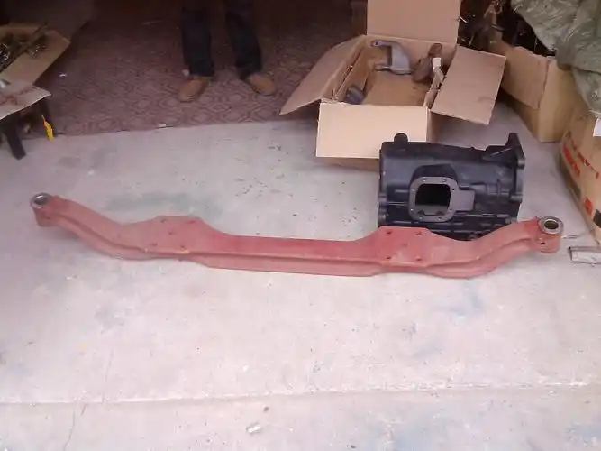 供应东风多利卡d5前桥前轴前工字梁总成货车配件