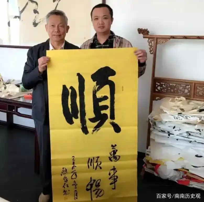 1997年6月30日,熊自仁少将率500多军入驻香港,3年后晋升为中将