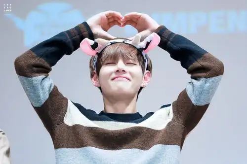 金泰亨 - 堆糖,美图壁纸兴趣社区