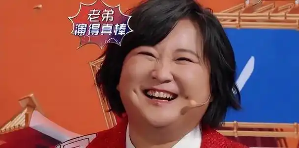 贾玲近照曝光!消失一年,暴瘦100斤,颜值惊艳