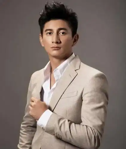 台湾十大男神演员,金城武成熟性感,张震演技精湛