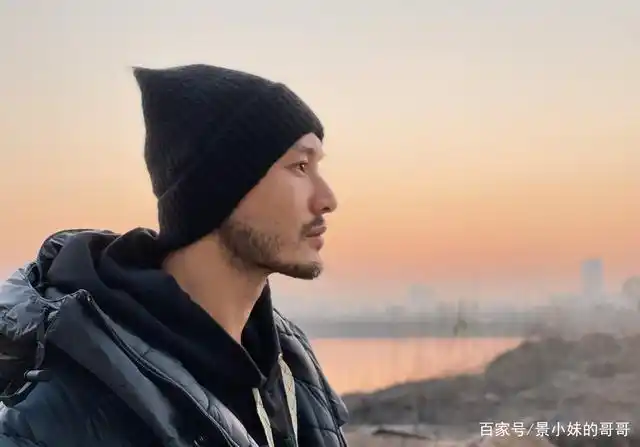 黄晓明生日发7条动态,杨颖未发声,引发新一轮"婚变"猜测