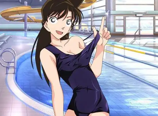 福利担当毛利兰在柯南里到底穿过多少次泳衣